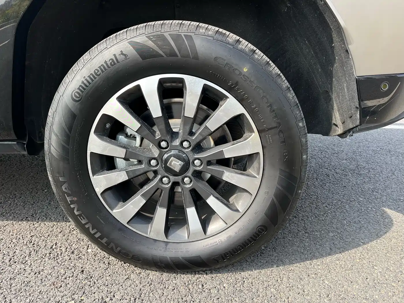 TANK TANK 700 NEW ENERGY