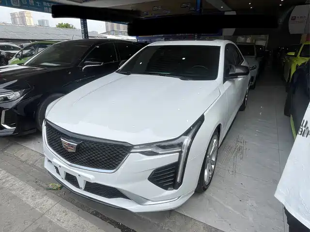 CADILLAC CT4