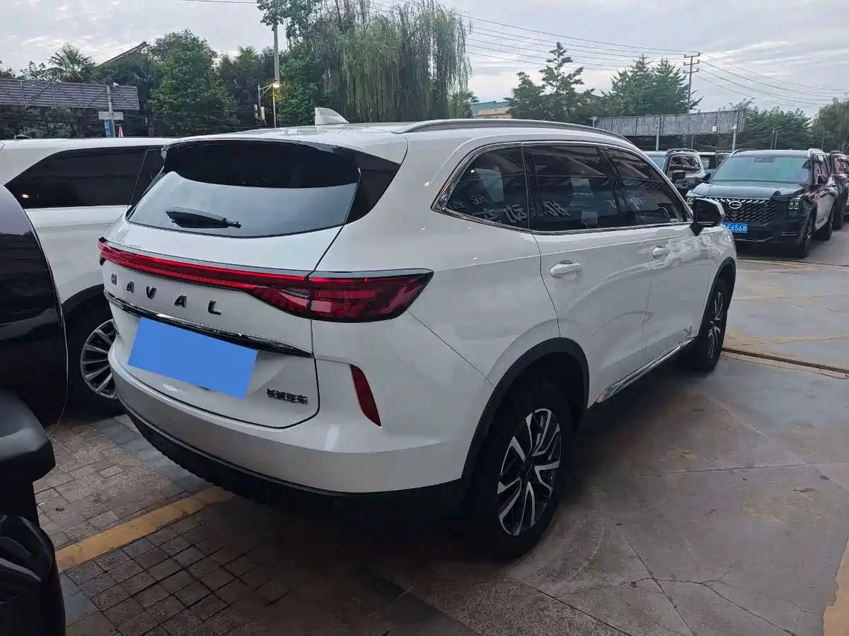 Photo 14 - Haval H6