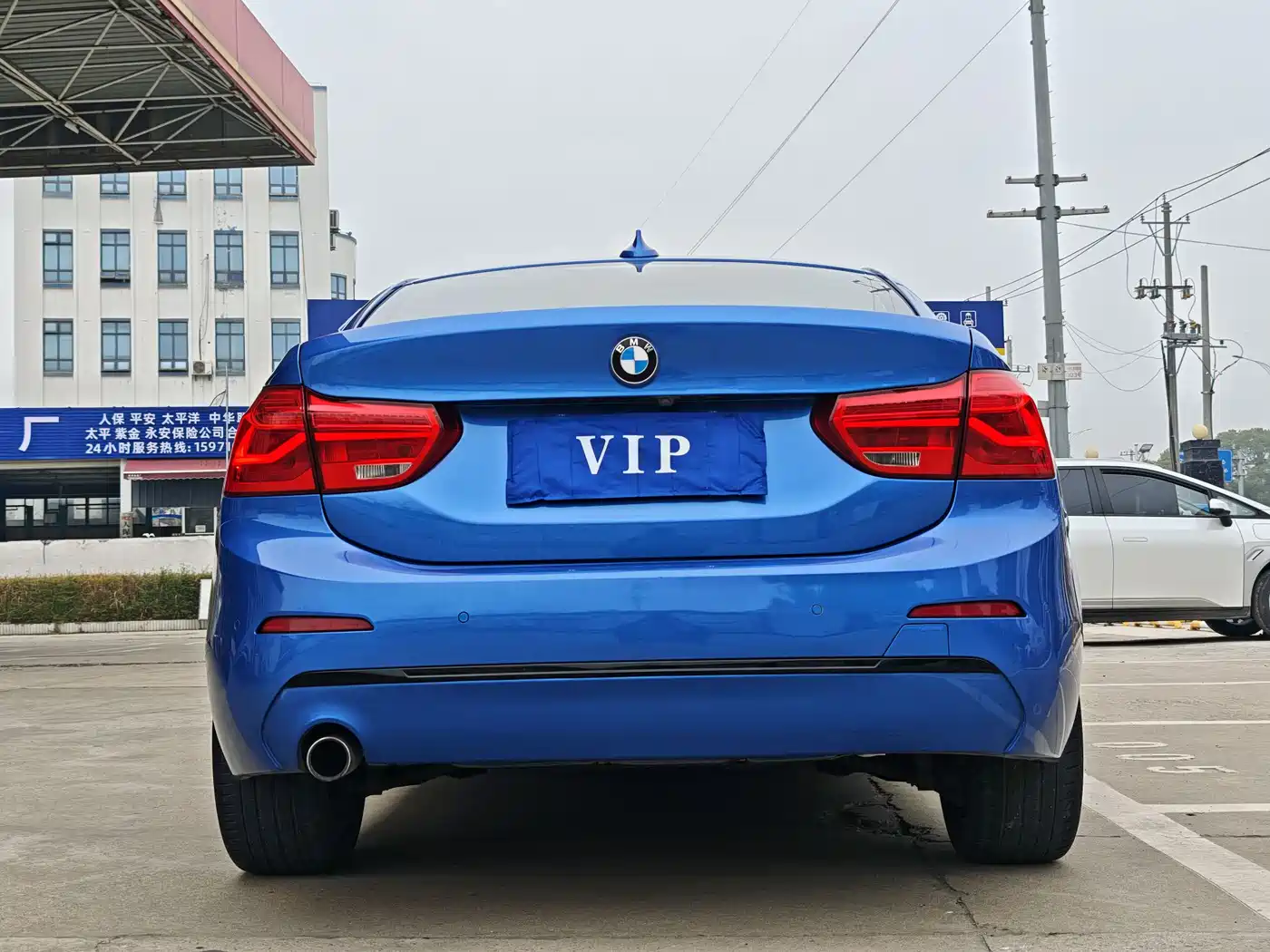 BMW 1 Series 2018 118i Sport Edition фото 5