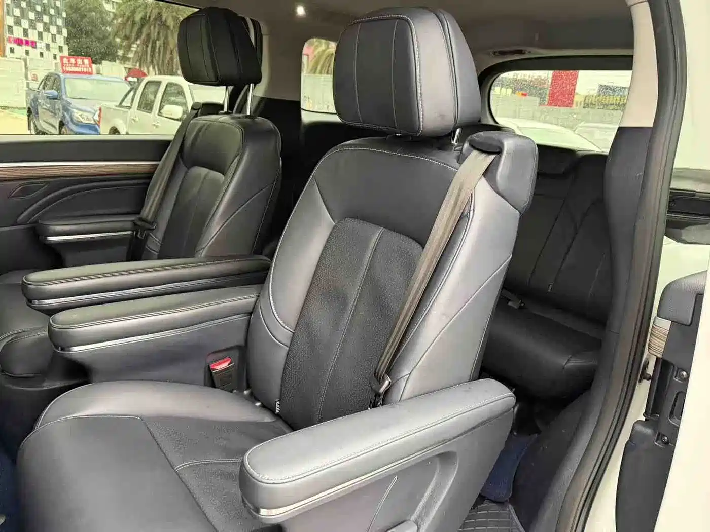GAC Trumpchi Trumpchi M8 2023 Leading Series 390T Premium Edition фото 25