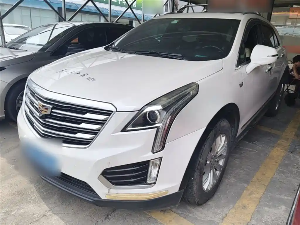 Cadillac XT5 2016 28T AWD Technology Model