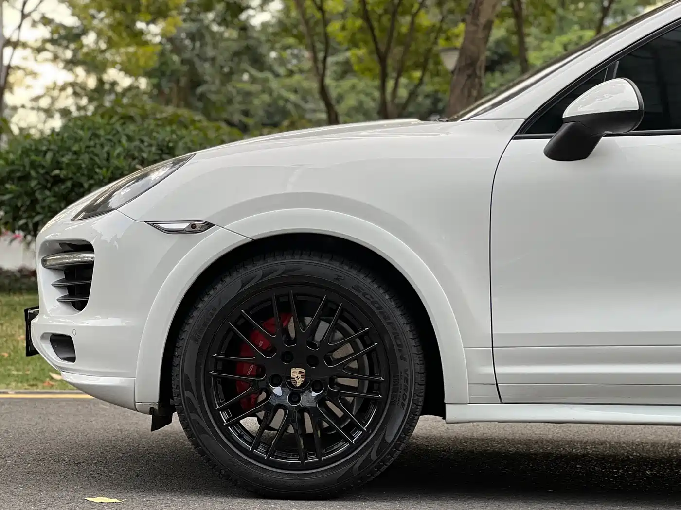 Porsche Cayenne 2012 Cayenne GTS 4.8L фото 15