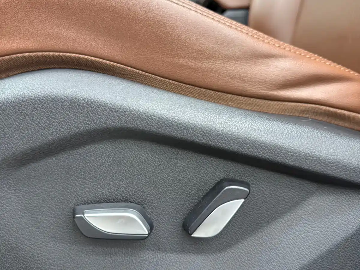 GEELY AUTOMOBILE VISION X6