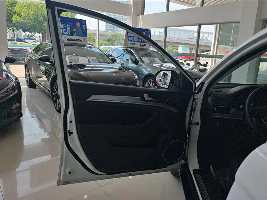 Haval H6 2018 Red Label Sport 1.5T Manual 2WD Elite фото 7