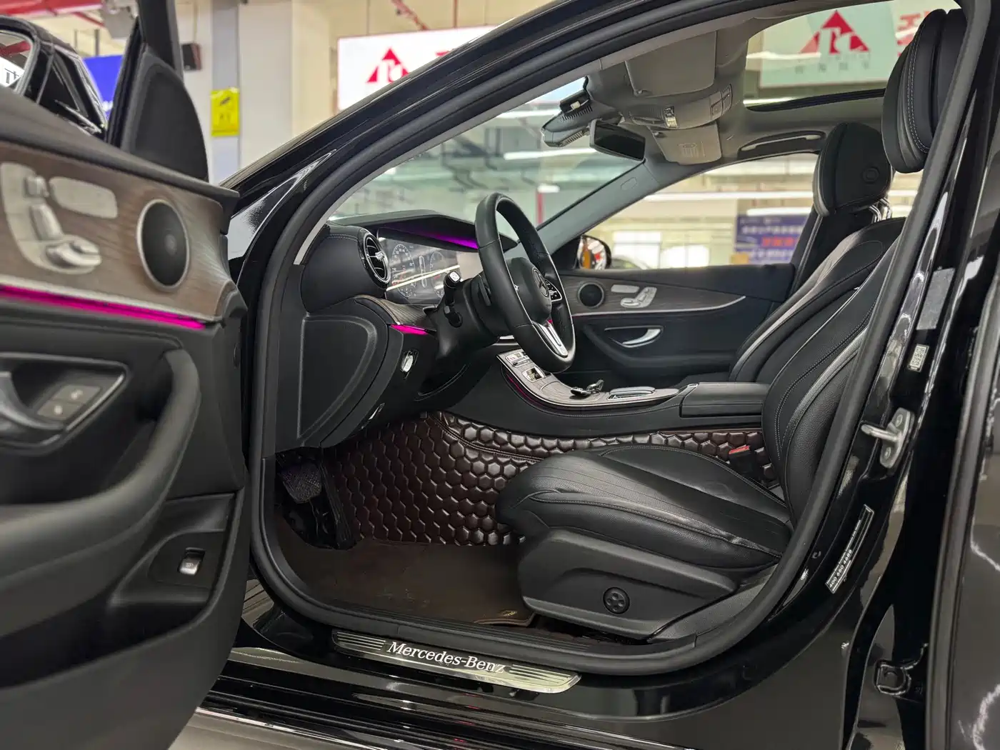 Mercedes-Benz E-Class 2020 Facelift E 300 L Fashion фото 4