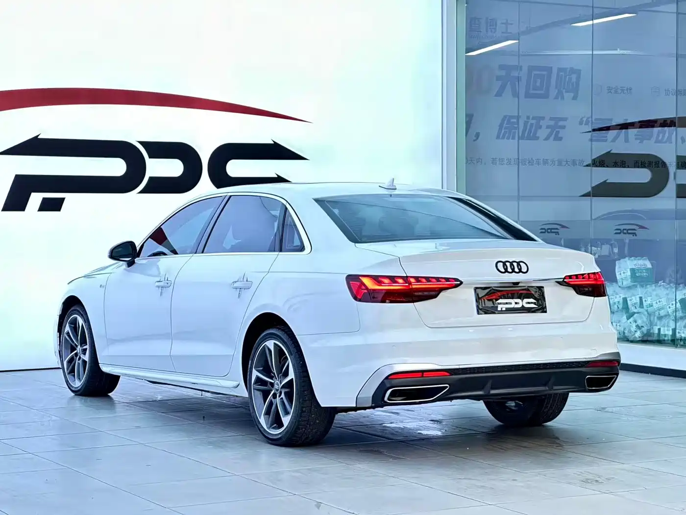 Audi A4L 2024 40 TFSI Fashion Dynamic фото 23