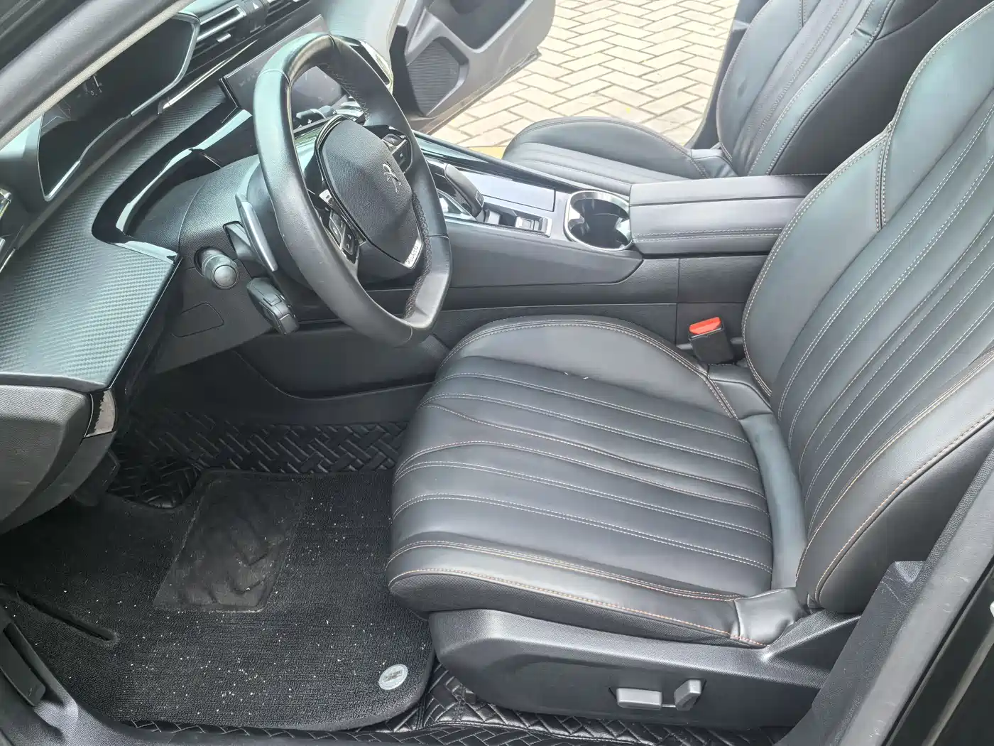 Peugeot 508 2022 508L 400THP PureTech Driving Control Edition фото 8