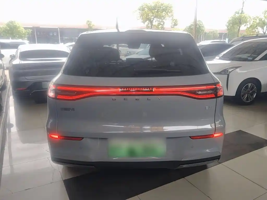 Geely Galaxy Galaxy E5 2024 440km Start Edition фото 6