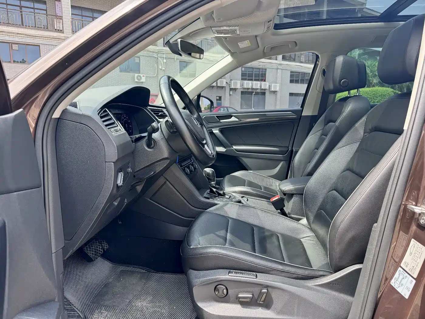 Volkswagen Tiguan 2017 330TSI 4WD Creative фото 4