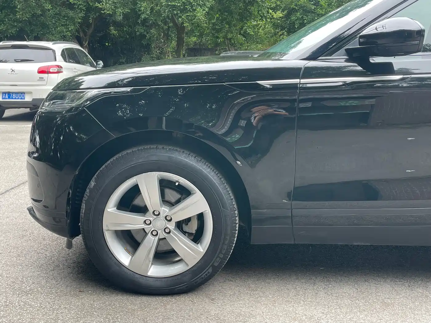 Land Rover Range Rover Velar 2019 250PS фото 7
