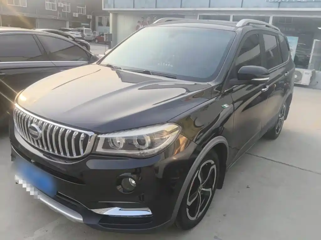 SWM Motor SWM X7 2019 2017 1.5T Automatic Smart Enjoy 7-seater
