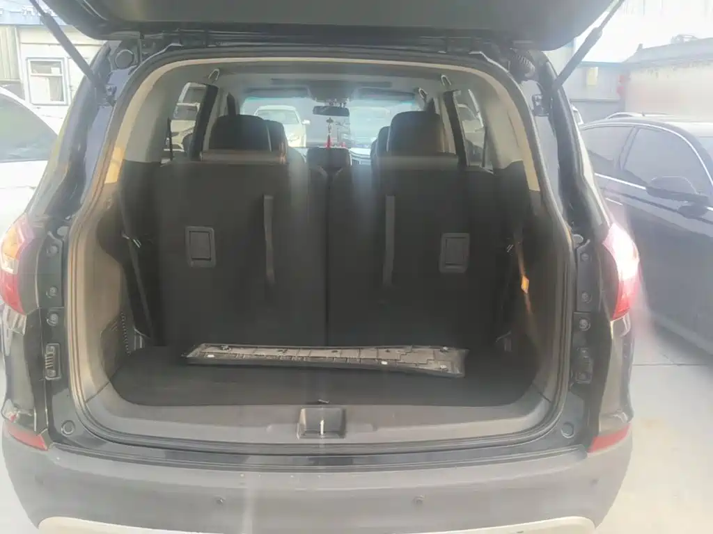 SWM Motor SWM X7 2019 2017 1.5T Automatic Smart Enjoy 7-seater