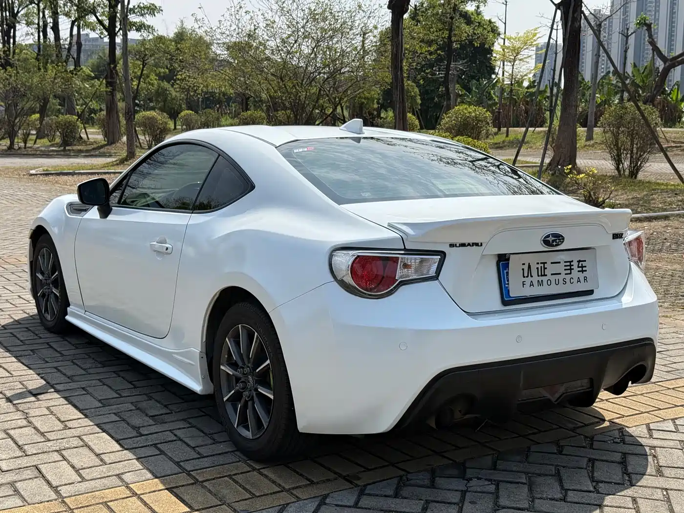 Subaru BRZ 2015 2.0i Automatic фото 17