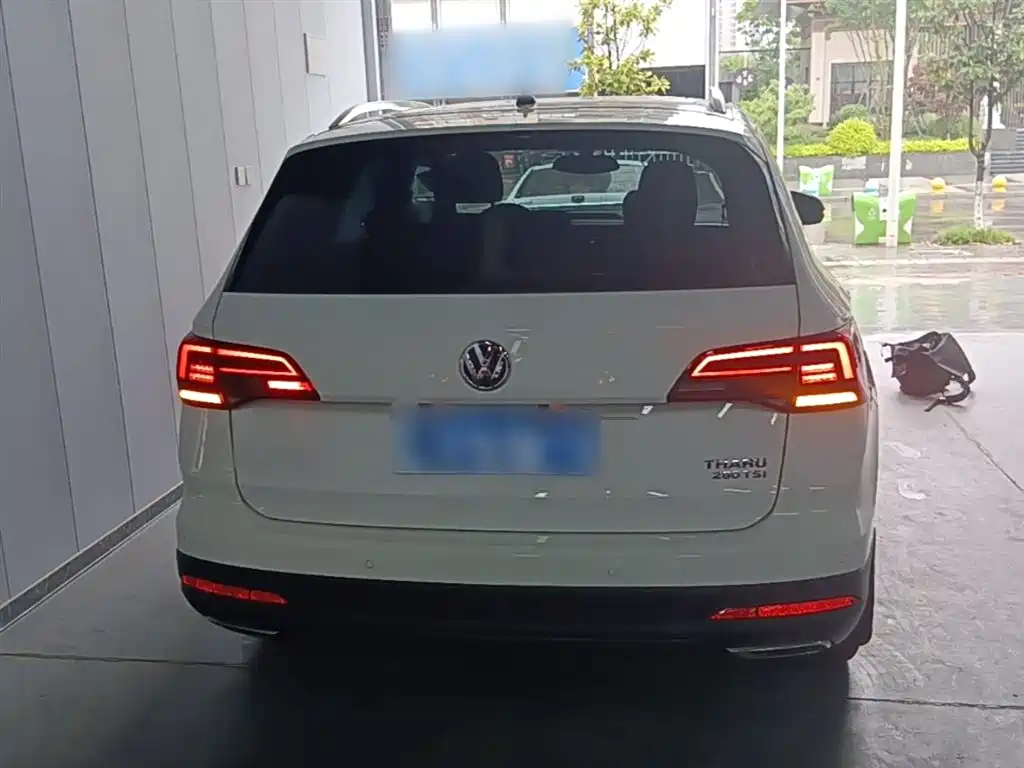 Volkswagen Tharu 2019 280TSI 2WD Comfort Edition China VI фото 6