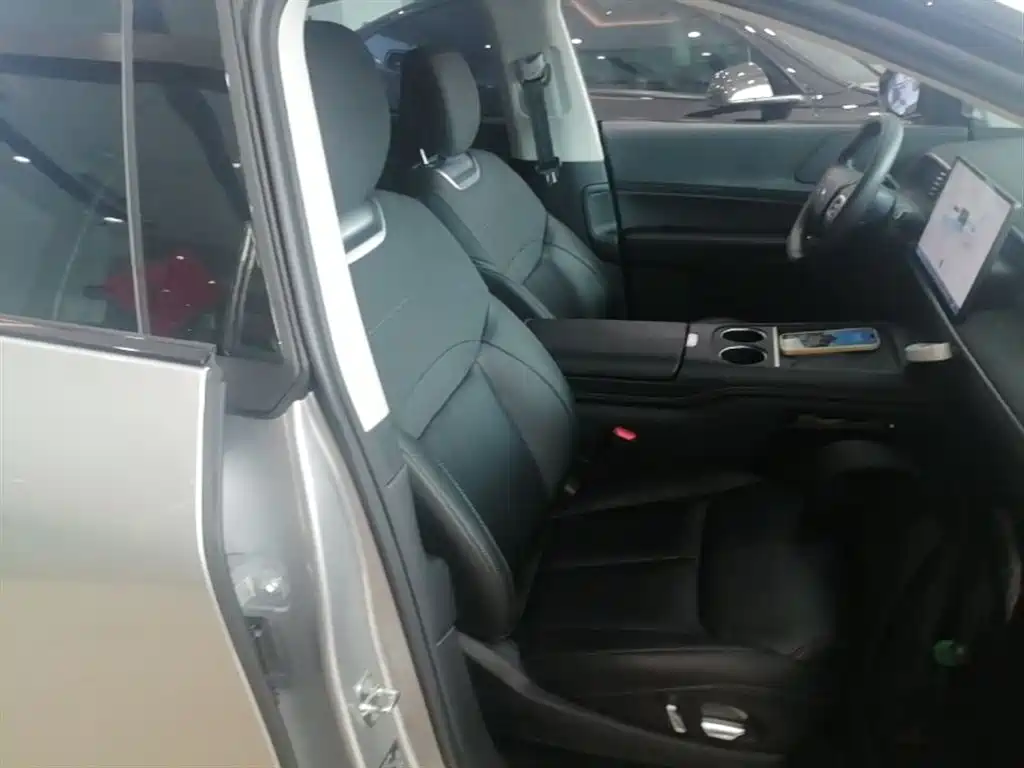 XPeng G6 2024 580 Long Range Plus фото 25