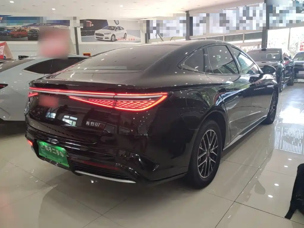BYD Seal 07 DM-i 2025 2025 DM-i 1.5L 70km Elite