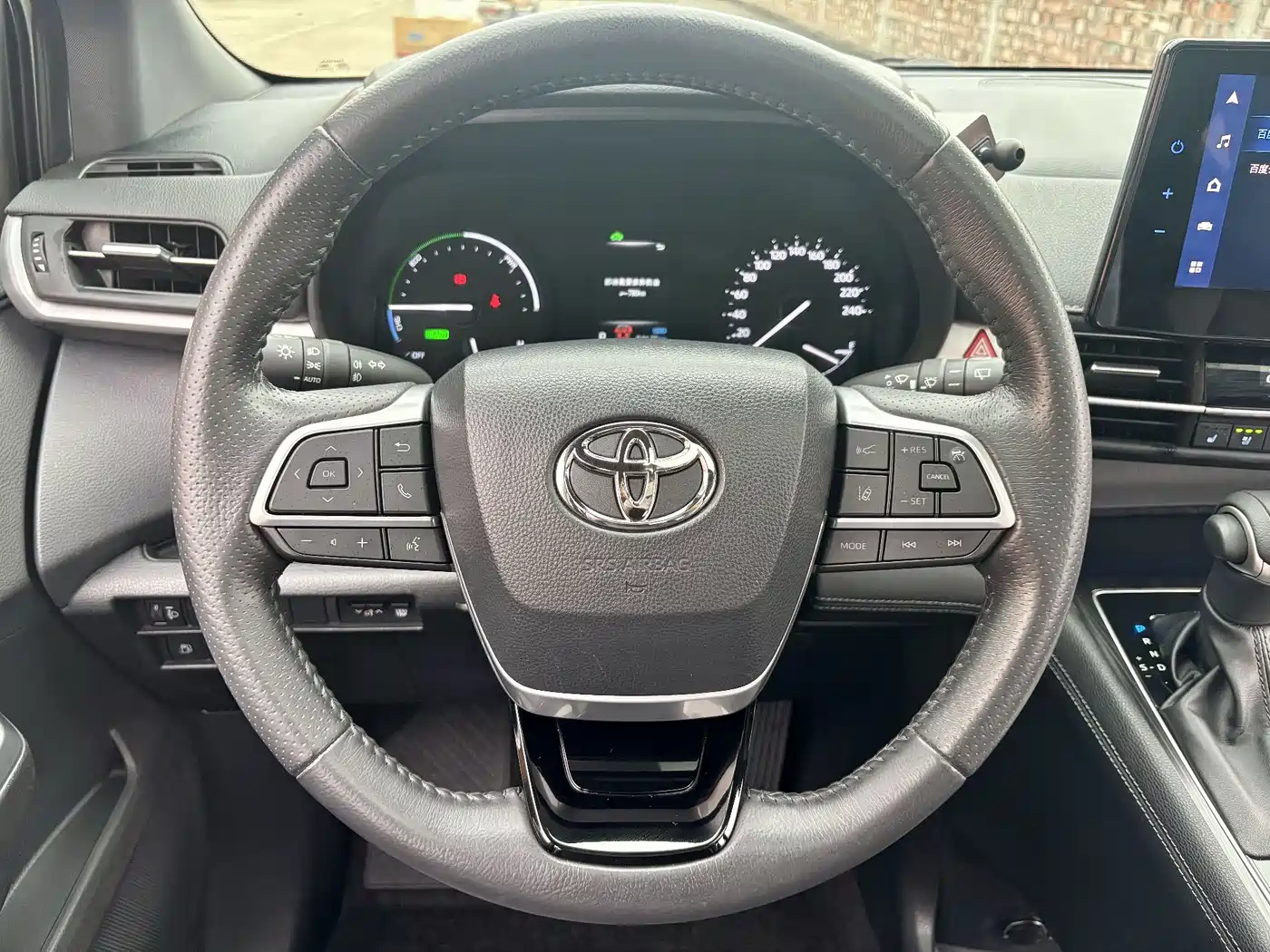 Toyota Sienna 2021 2.5L Hybrid Premium Edition фото 15