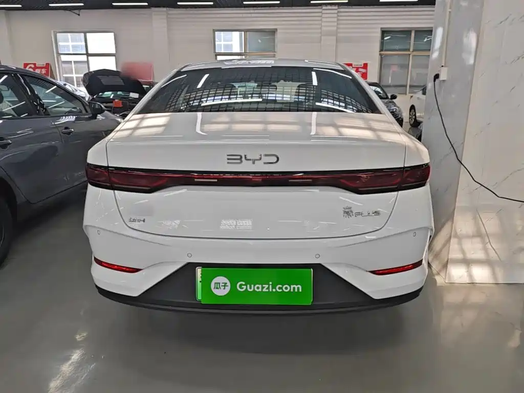 BYD Qin PLUS 2026 2026 DM-i Smart Edition 128KM Progressive