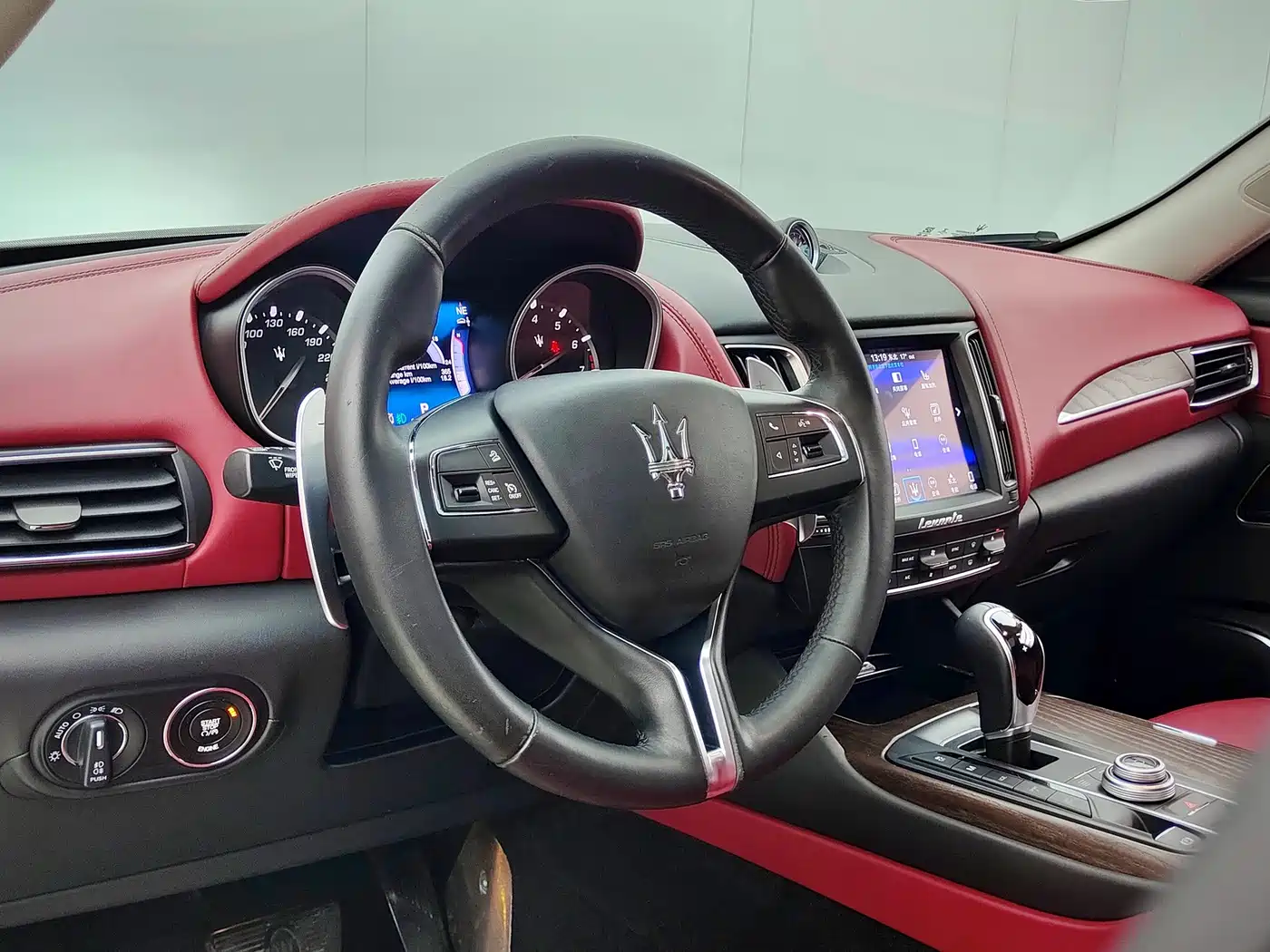 Maserati Levante 2017 2016 3.0T Standard