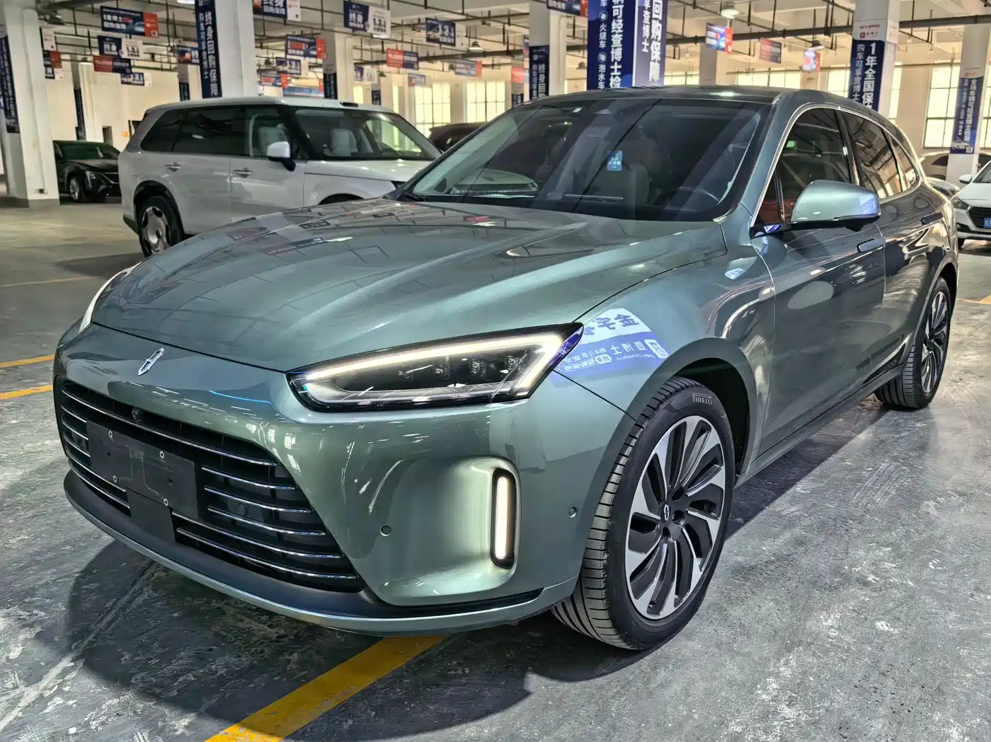 AITO Wenjie AITO M5 2022 Extended Range AWD Ultimate Edition фото 9