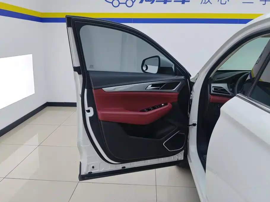 Changan CS85 COUPE 2021 2021 1.5T DCT Luxury