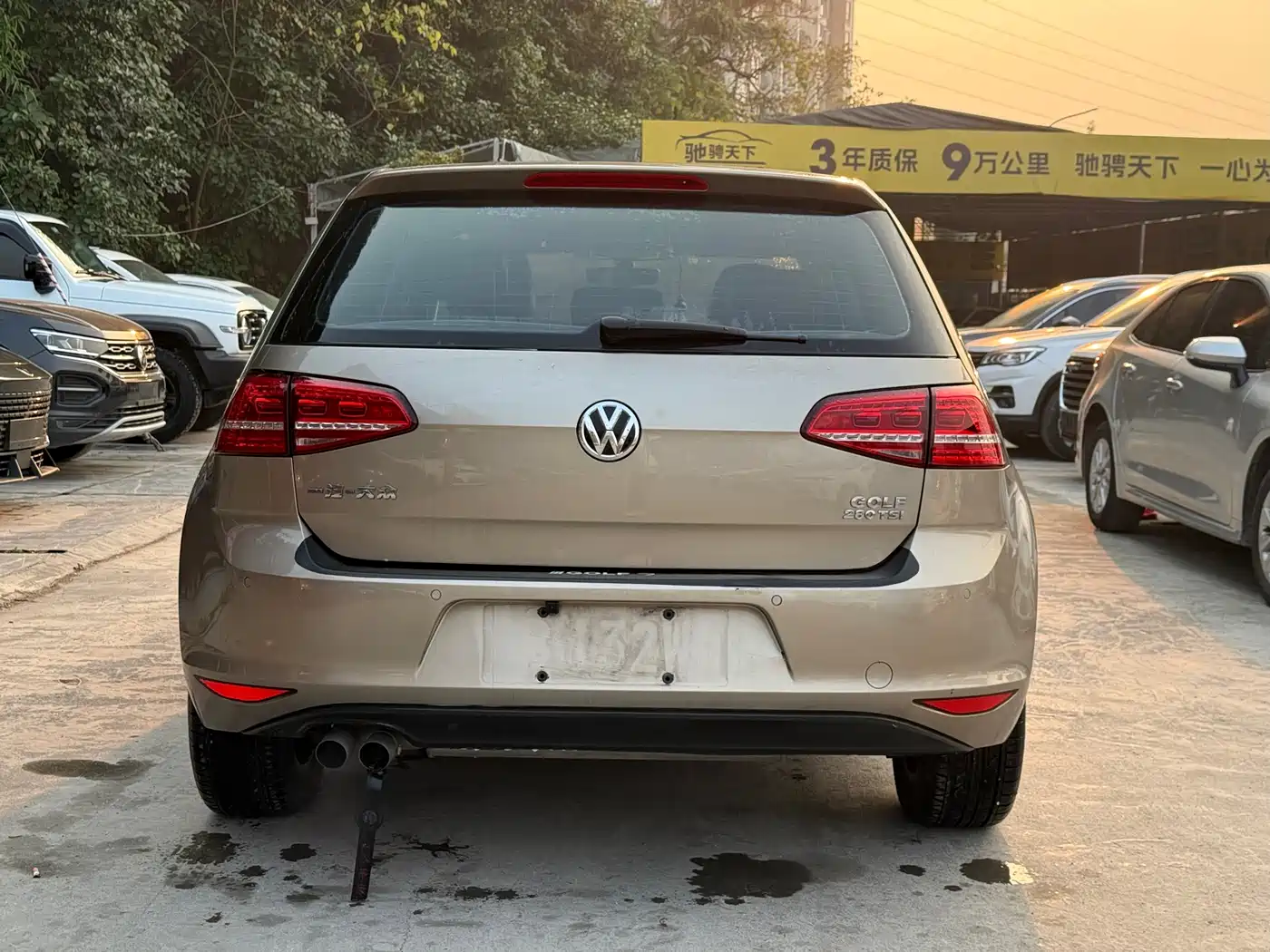 Volkswagen Golf 2016 230TSI Automatic Luxury фото 18
