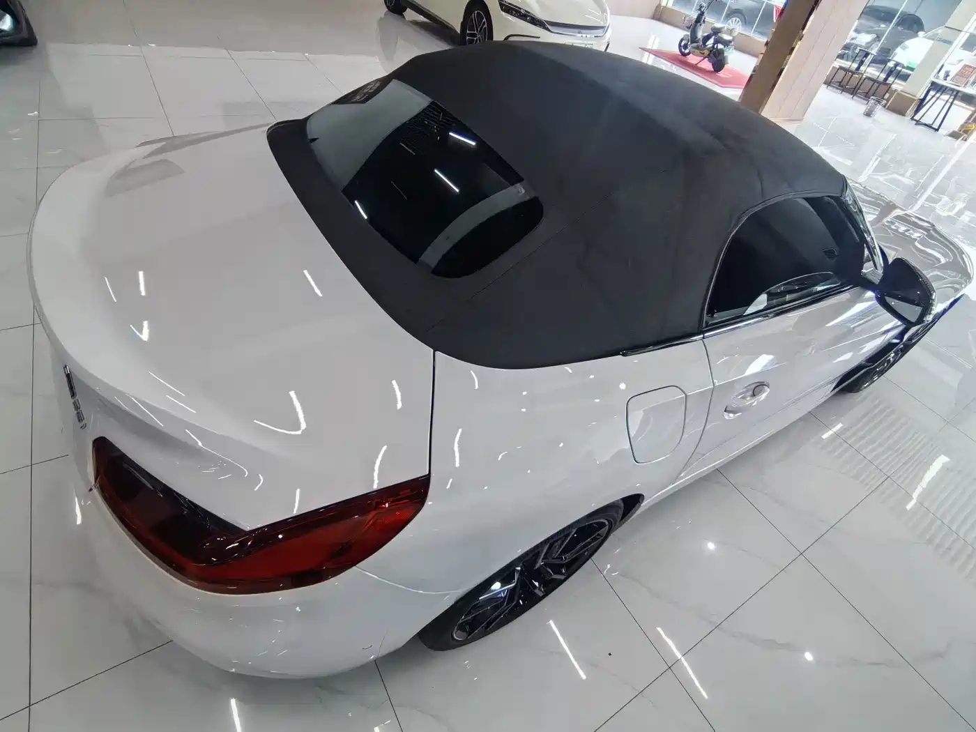 BMW Z4 2023 2023 sDrive 25i M Sport Shadowline Package