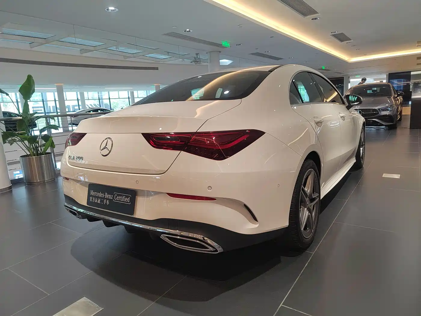 Mercedes-Benz CLA (Import) 2024 CLA 200 фото 9