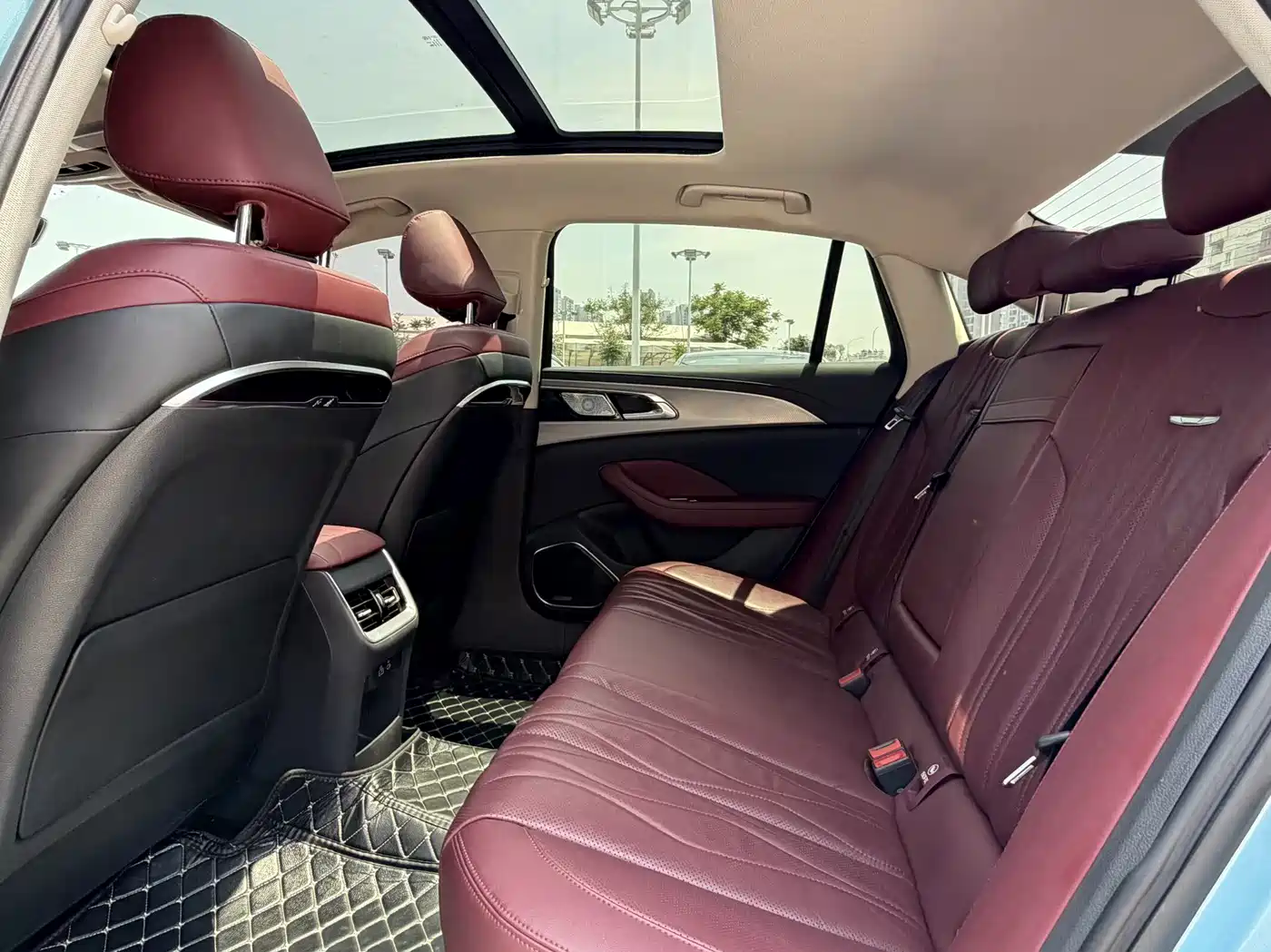 Hongqi H5 2023 2.0T Auto Smart Connect Flagship фото 9