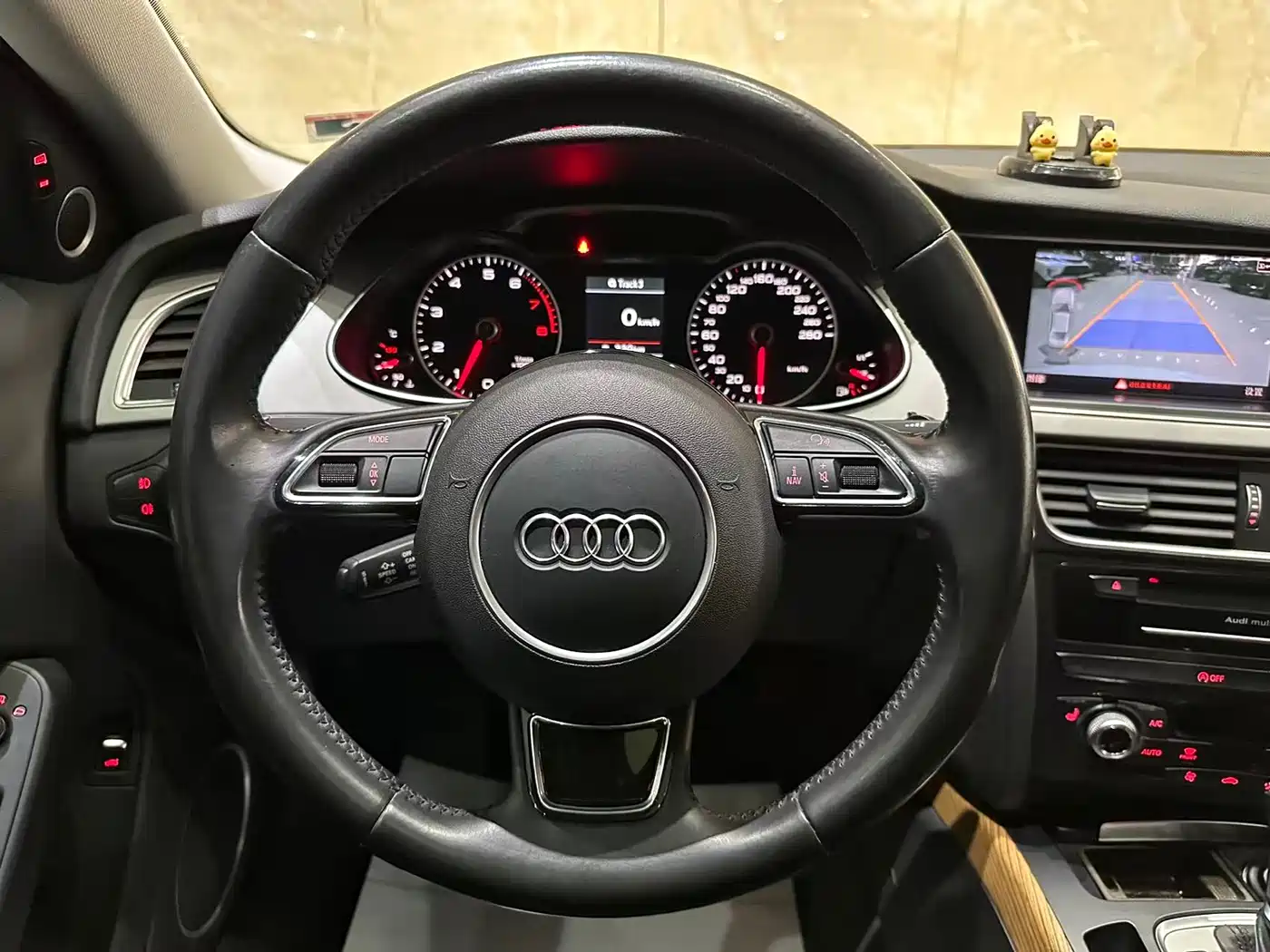 Audi A4L 2016 35 TFSI Heritage Edition S line Luxury фото 10
