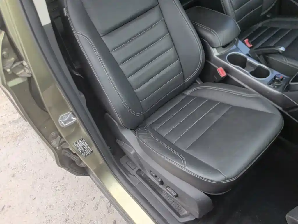 Фото 25 - Ford Kuga