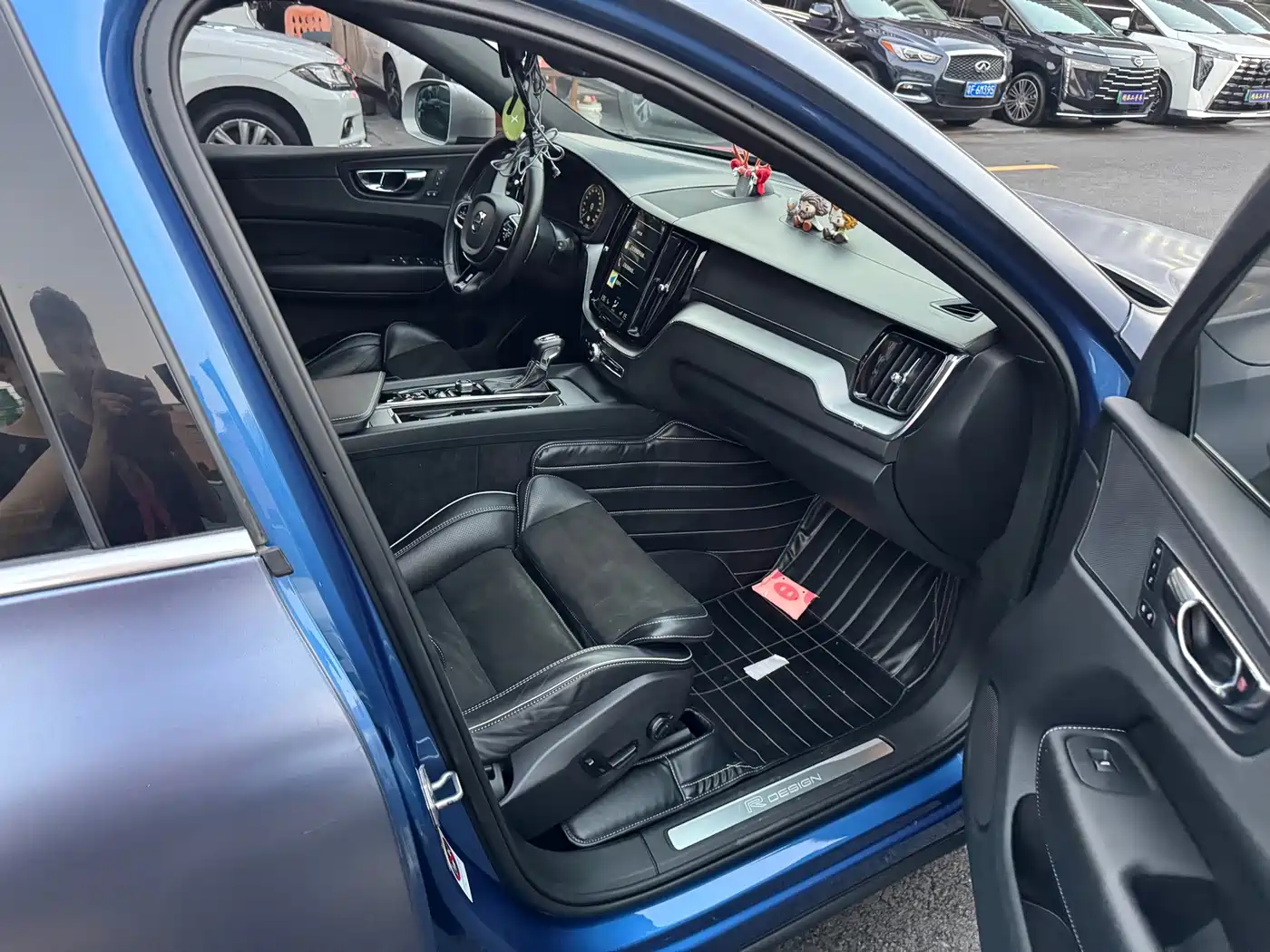 Фото 17 - Volvo XC60