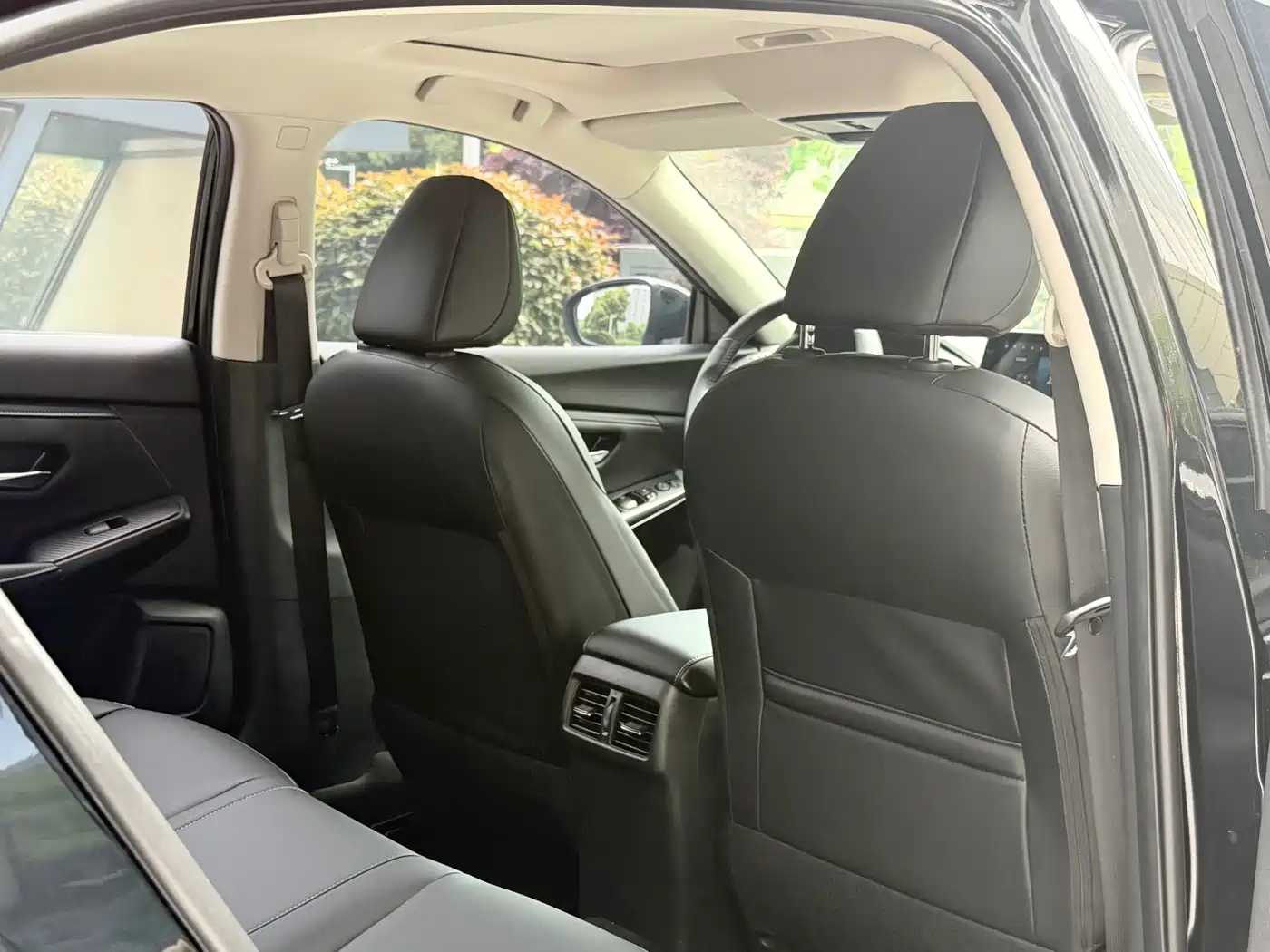 Nissan SYLPHY, миниатюра 13
