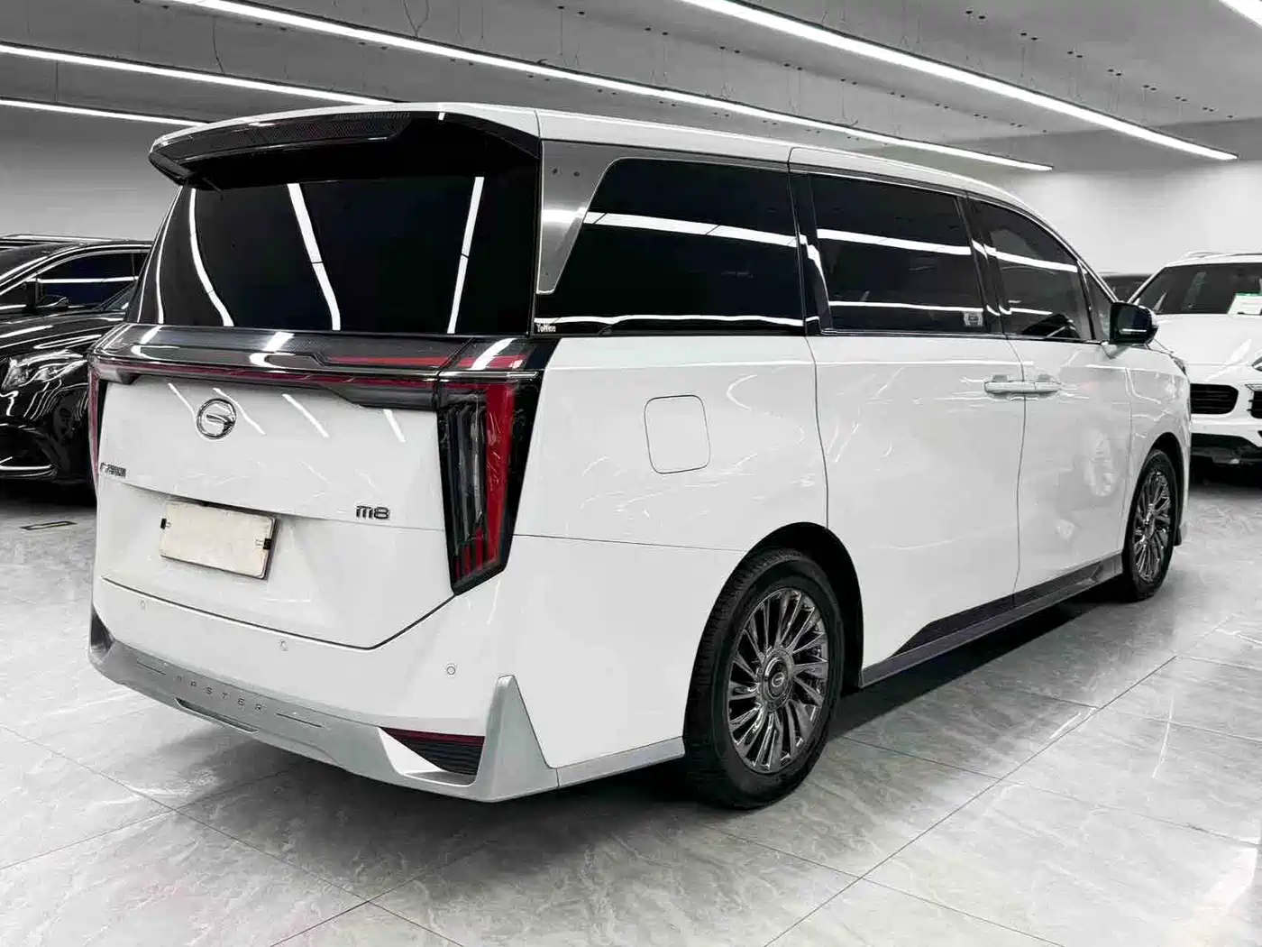 GAC Trumpchi Trumpchi M8 2023 Model Master Series 400T Ultimate Edition фото 6