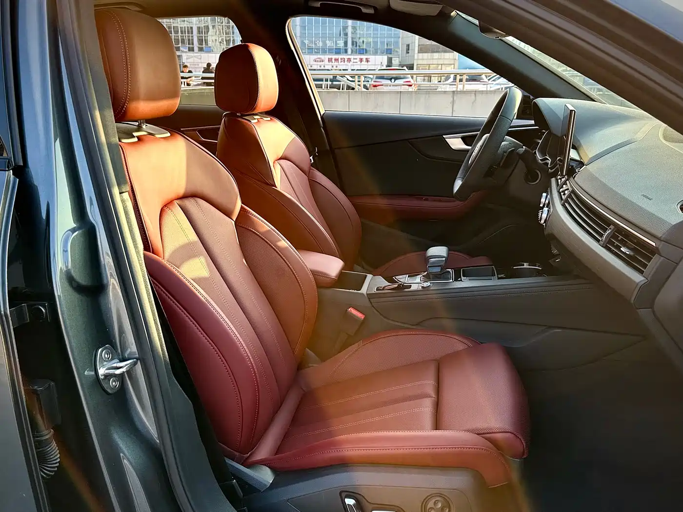 Audi A4L 2024 40 TFSI Luxury Dynamic фото 16