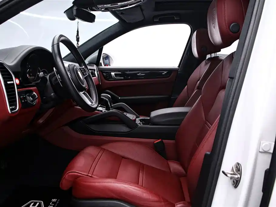 Porsche Cayenne 2019 Cayenne 3.0T фото 12