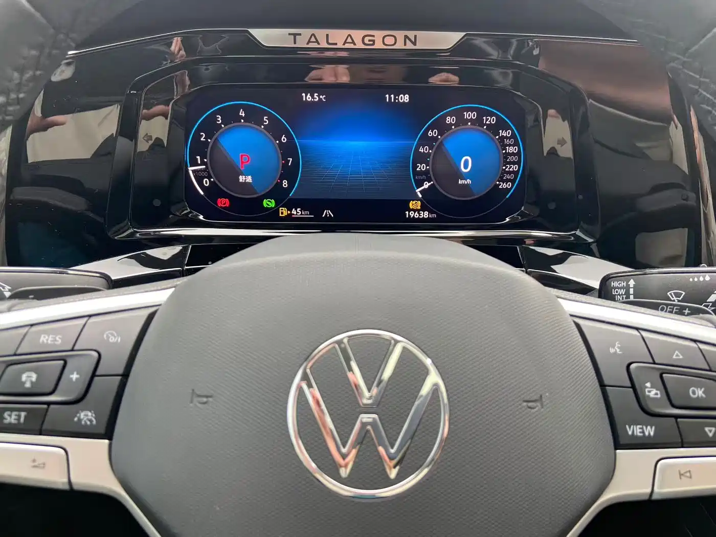 Volkswagen Talagon 2023 Facelift 380TSI 4WD Luxury Premium Pro Edition 6-Seater фото 7