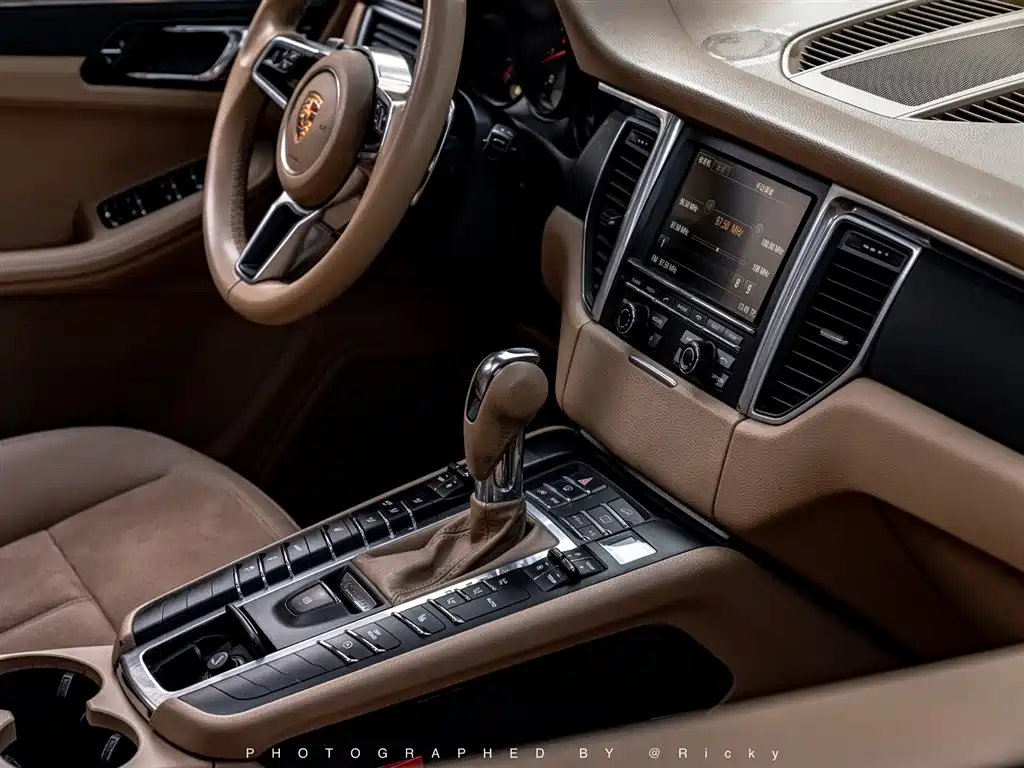 Porsche Macan 2014 Macan 2.0T фото 6