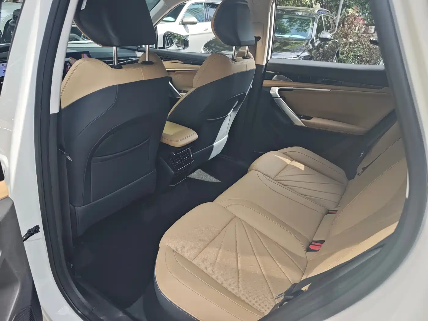 Geely Boyue L 2023 2023 1.5TD DCT Premium