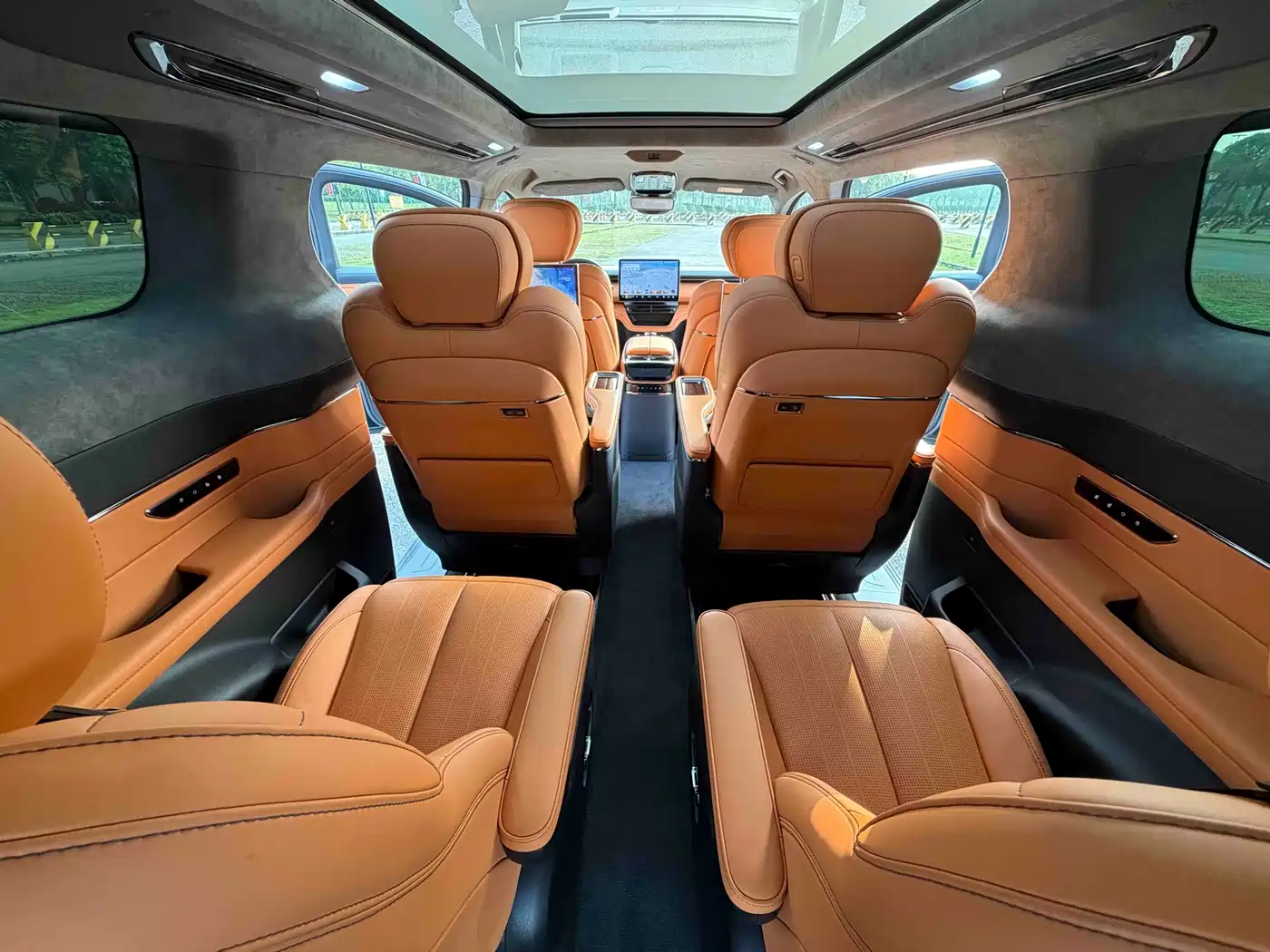 Geely Galaxy Yizhen L380 2025 Model 805km Flagship Edition AWD фото 28
