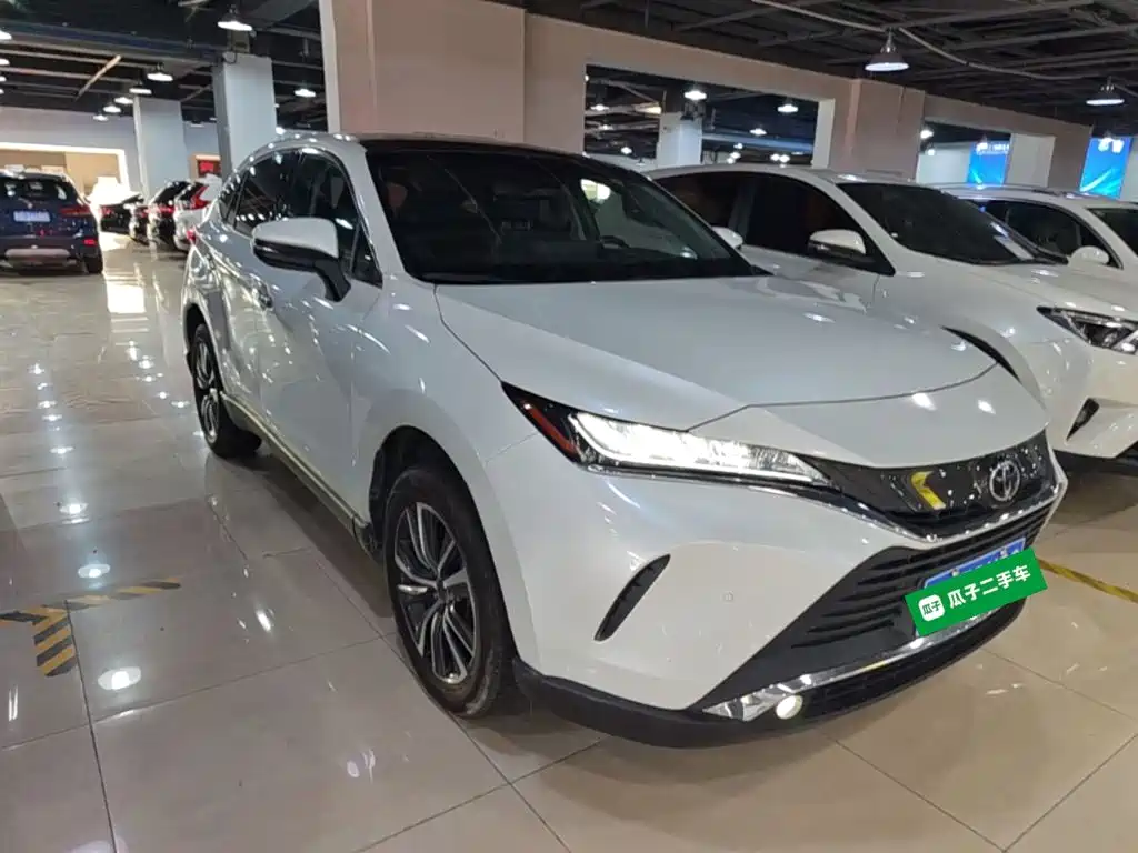 Toyota Lingfang HARRIER 2023 2022 2.0L CVT 2WD Luxury Edition