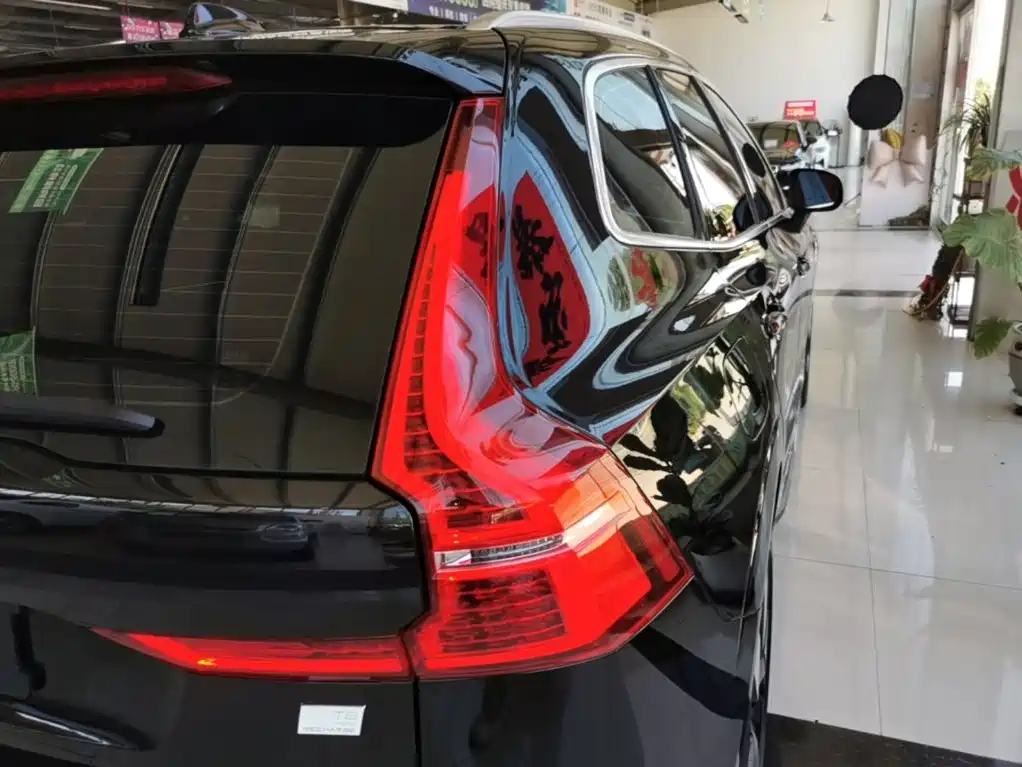 Volvo XC60 Plug-in Hybrid 2023 2024 T8 PHEV Long Range AWD Smart Elite Luxury Edition