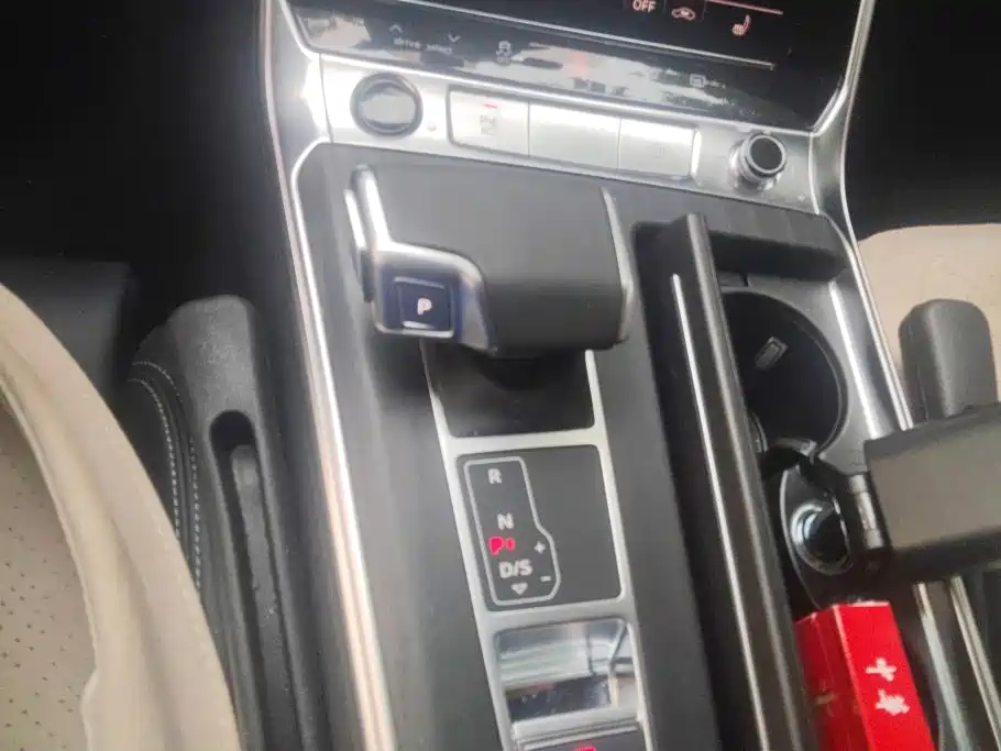 Audi A6L 2026 2026 Model Year 45 TFSI quattro Premium Dynamic