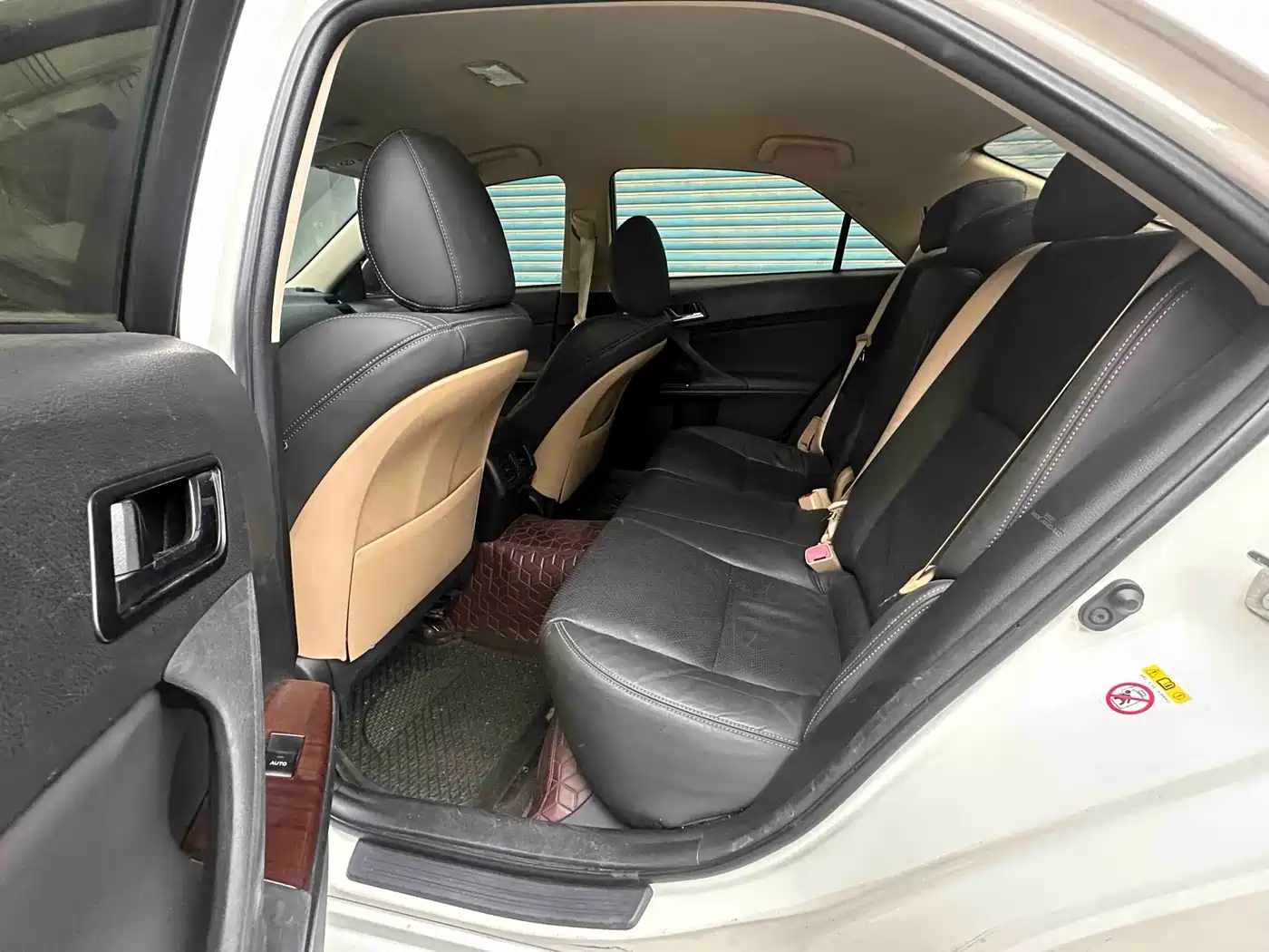 Toyota Reiz 2013 2.5S Elite Edition фото 5