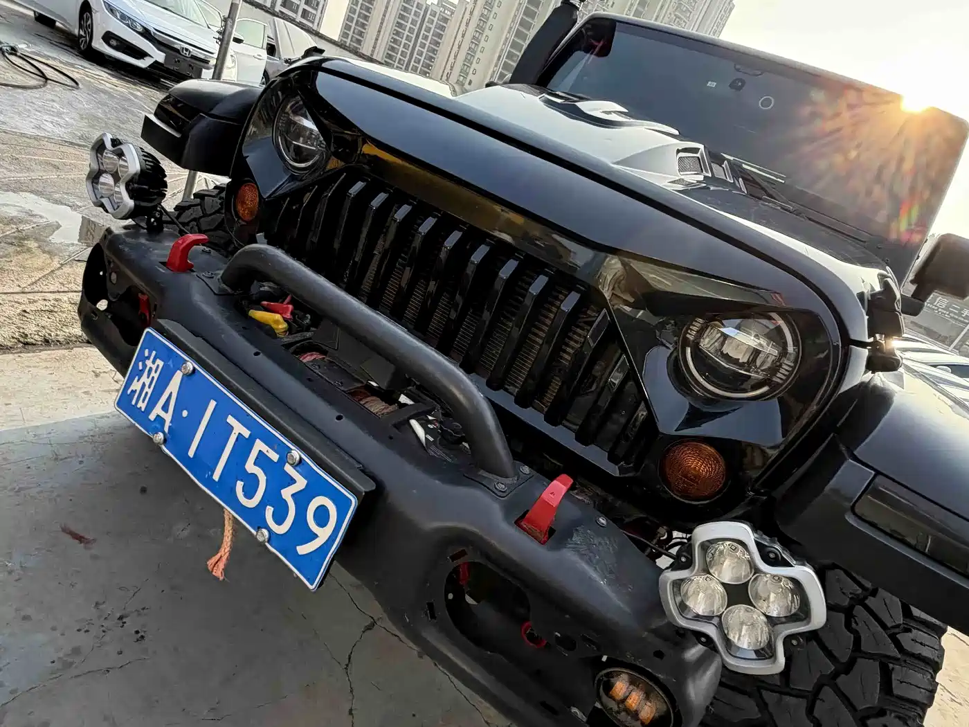Фото 3 - Jeep Wrangler
