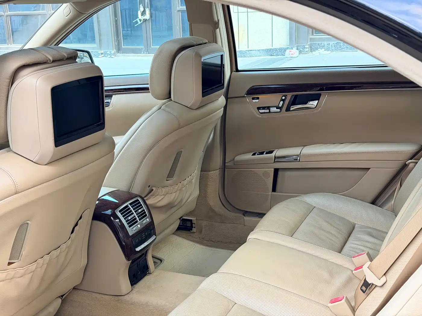 Mercedes-Benz S-Class 2010 Model S 400 L HYBRID фото 11