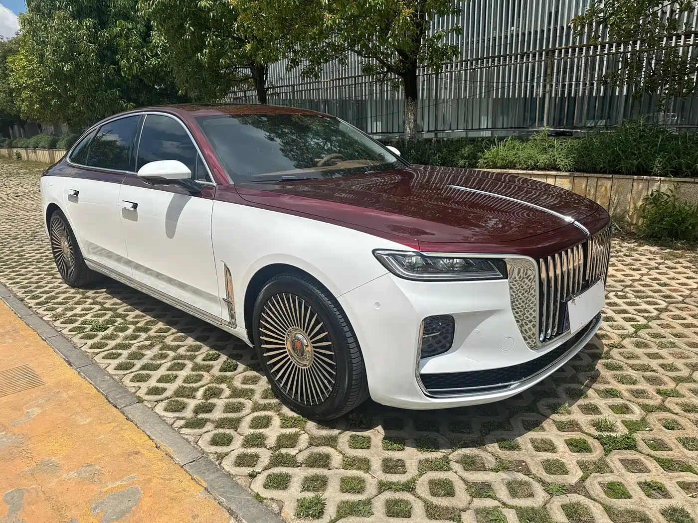 Hongqi H9 2020 2.0T Smart Connection Qi Chang Edition фото 3