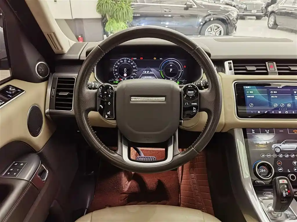 Land Rover Range Rover Sport PHEV 2020 P400e SE фото 13