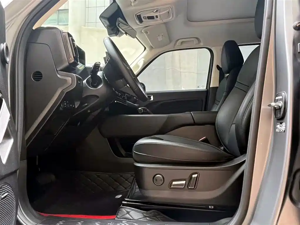 Haval Meng Long NEV 2024 Hi4 102 Pro фото 9